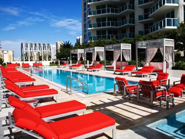 ST Tropez Sunny Isles Beach